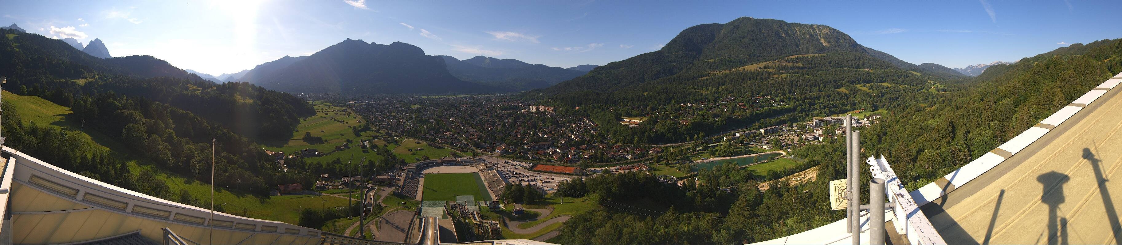 Archived image Webcam Garmisch-Partenkirchen Olympia Hill