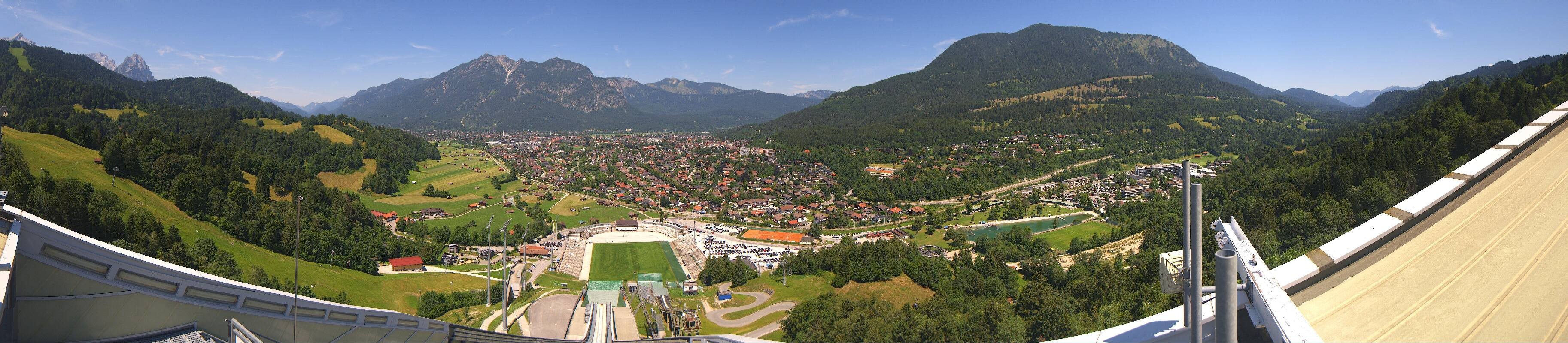 Archiv Foto Webcam Garmisch-Partenkirchen - Olympiaschanze