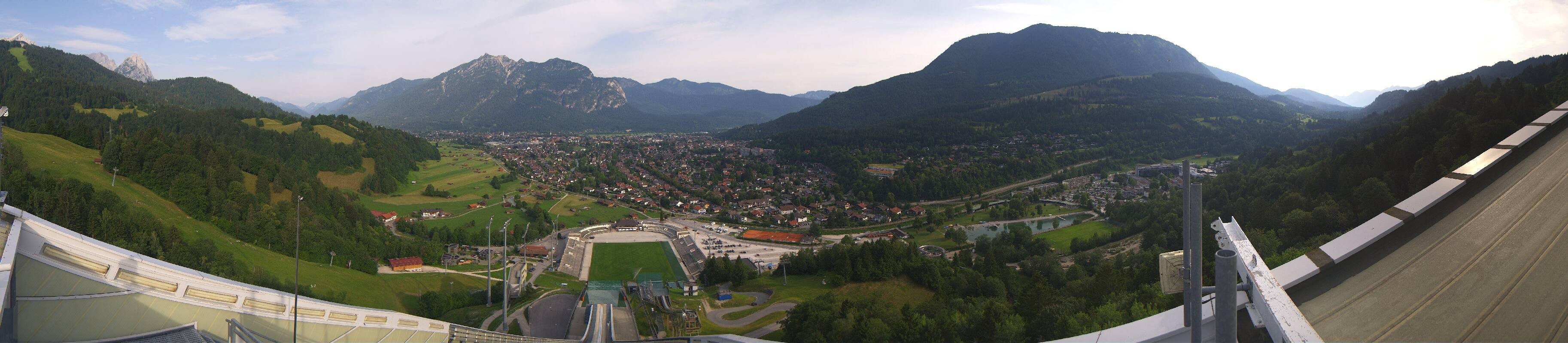 Archiv Foto Webcam Garmisch-Partenkirchen - Olympiaschanze
