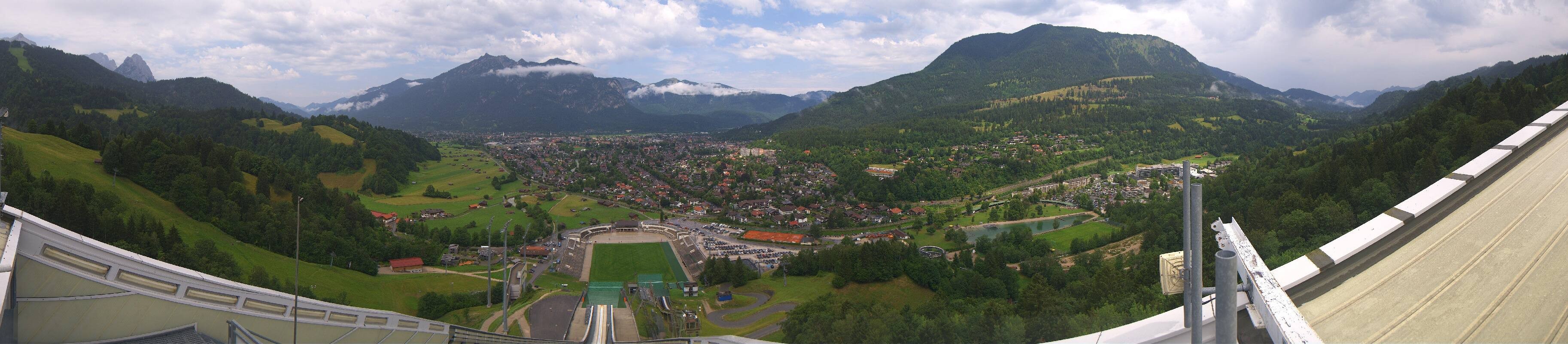 Archiv Foto Webcam Garmisch-Partenkirchen - Olympiaschanze