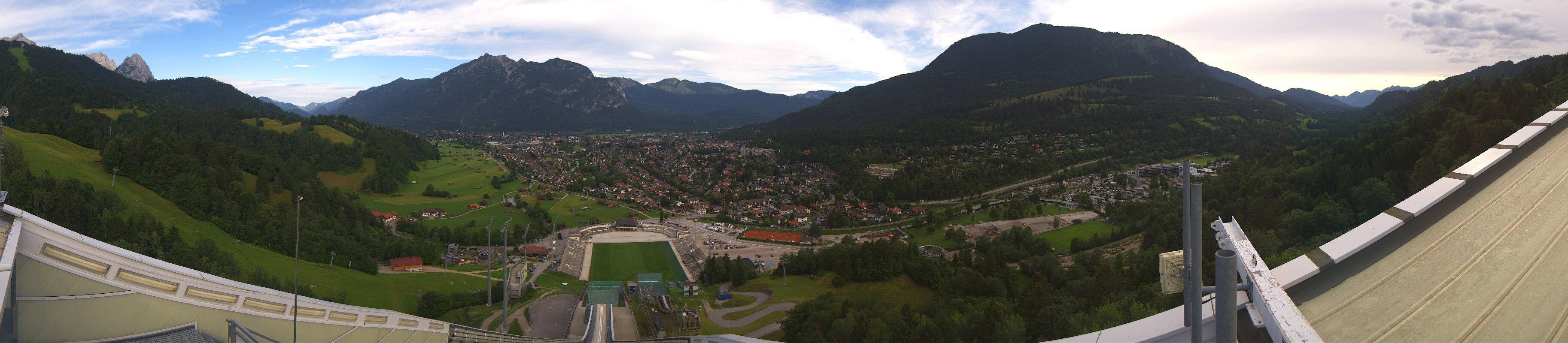 Archiv Foto Webcam Garmisch-Partenkirchen - Olympiaschanze
