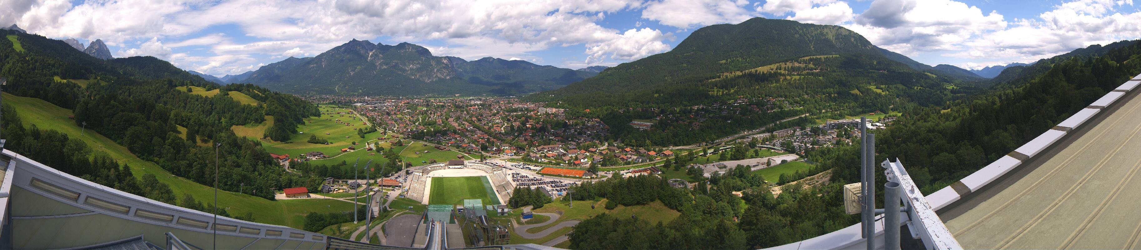 Archiv Foto Webcam Garmisch-Partenkirchen - Olympiaschanze
