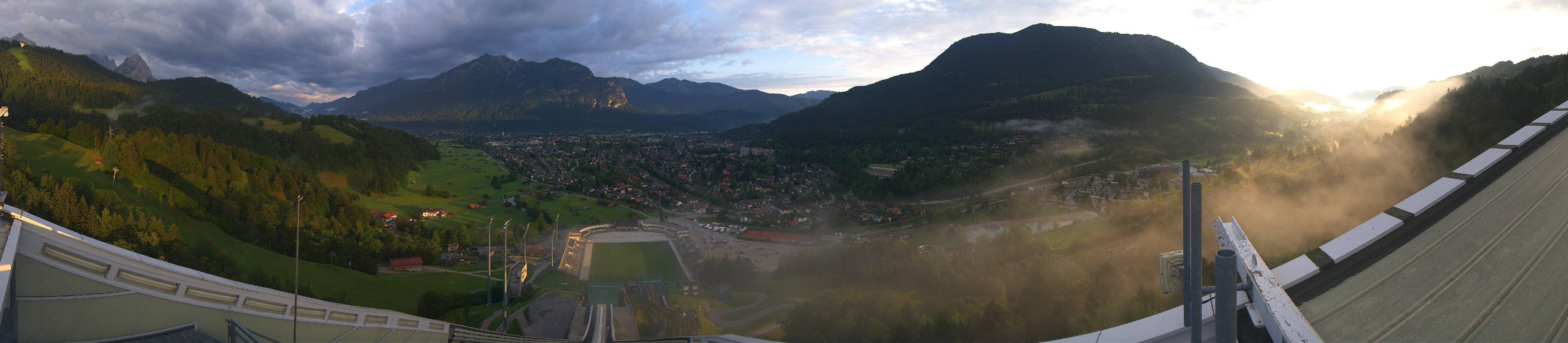 Archiv Foto Webcam Garmisch-Partenkirchen - Olympiaschanze
