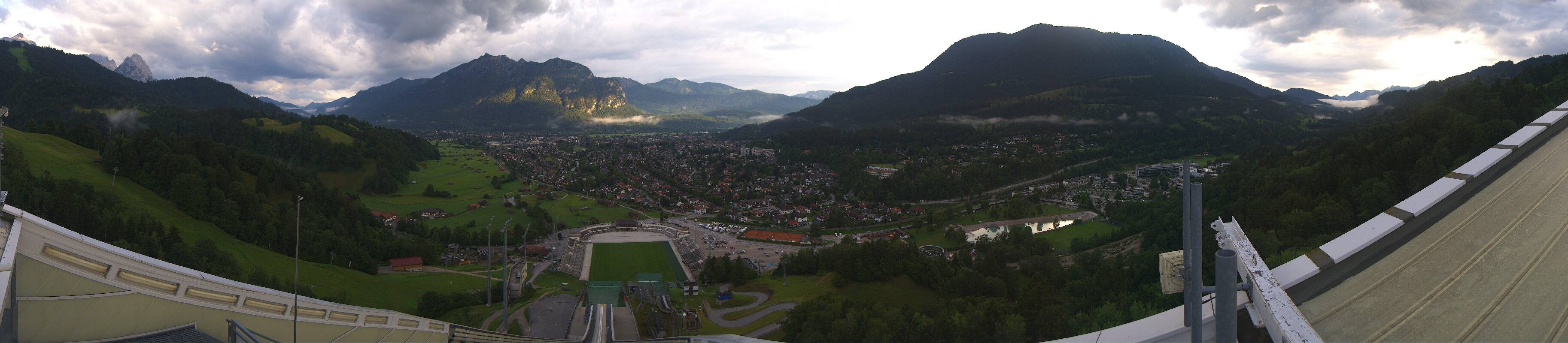 Archiv Foto Webcam Garmisch-Partenkirchen - Olympiaschanze