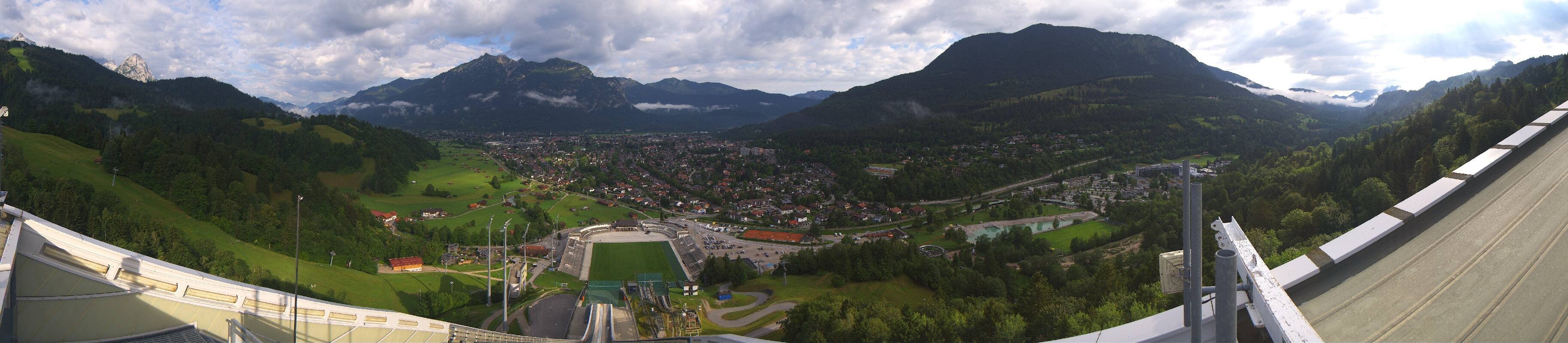 Archiv Foto Webcam Garmisch-Partenkirchen - Olympiaschanze