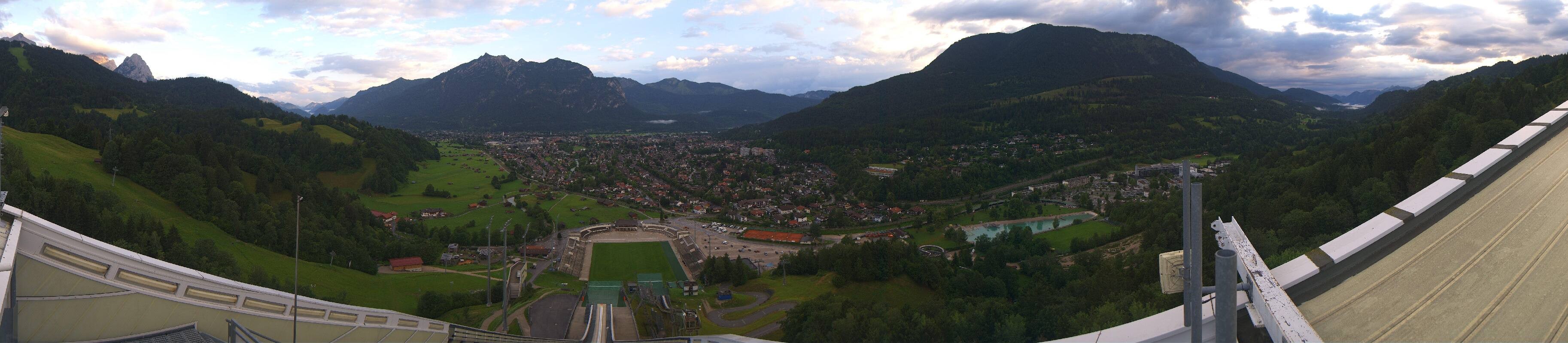 Archiv Foto Webcam Garmisch-Partenkirchen - Olympiaschanze