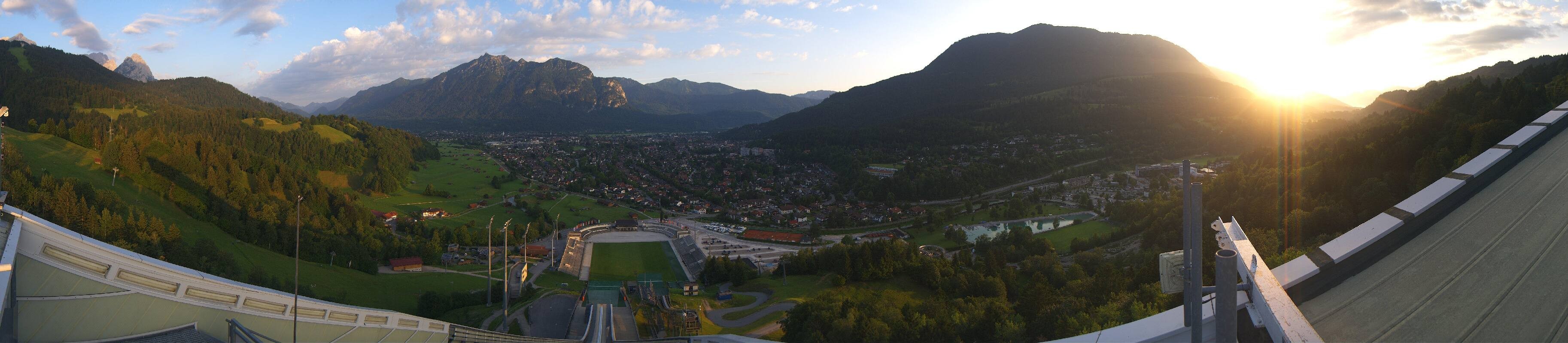 Archiv Foto Webcam Garmisch-Partenkirchen - Olympiaschanze