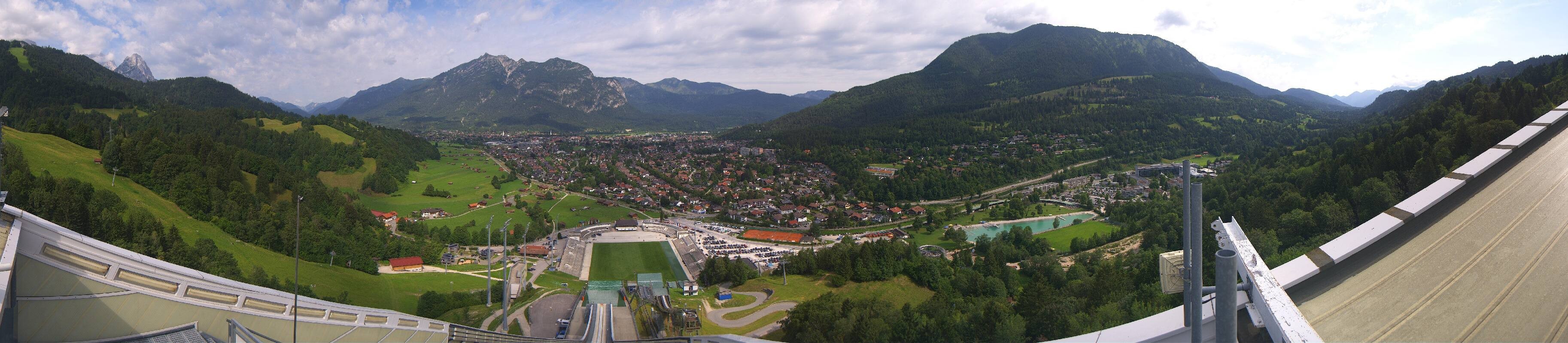 Archiv Foto Webcam Garmisch-Partenkirchen - Olympiaschanze