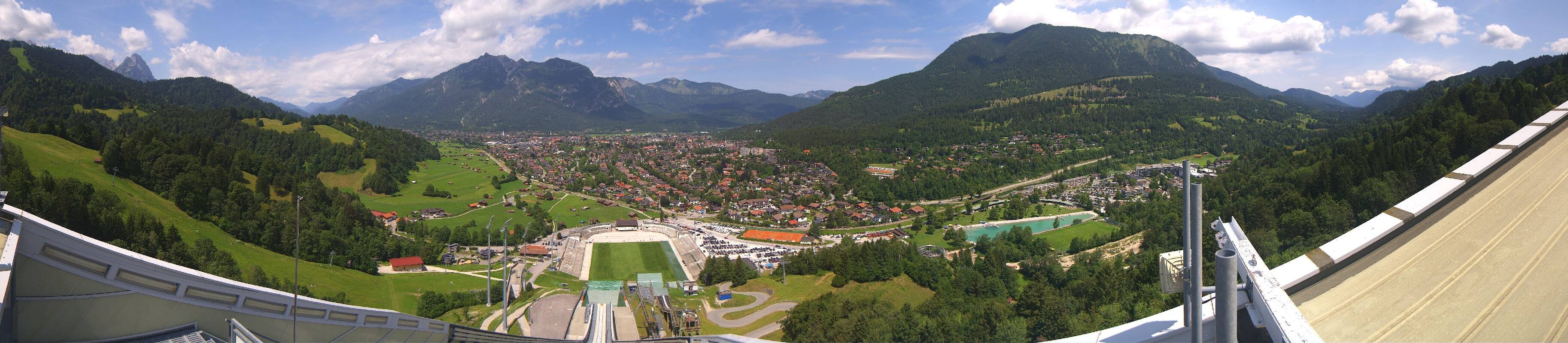 Archiv Foto Webcam Garmisch-Partenkirchen - Olympiaschanze