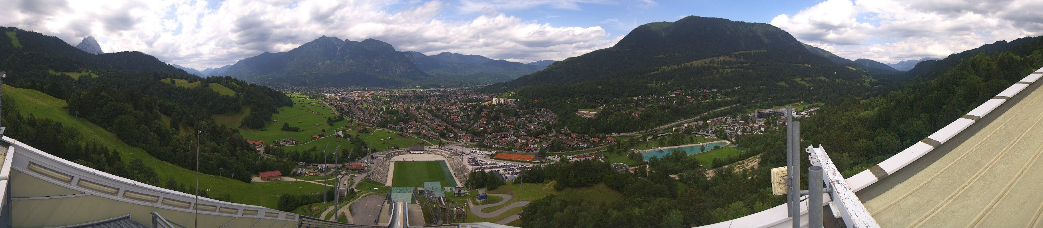 Archiv Foto Webcam Garmisch-Partenkirchen - Olympiaschanze