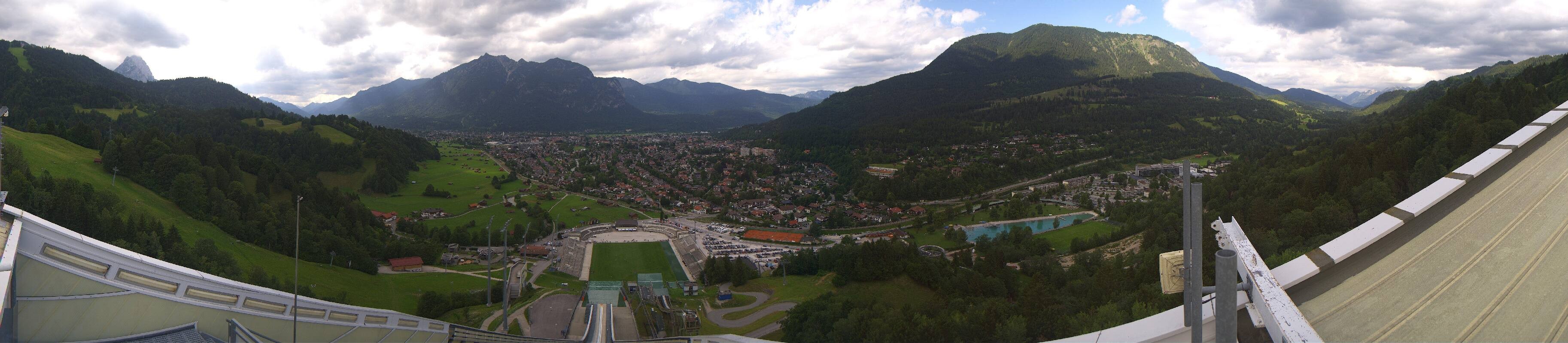 Archiv Foto Webcam Garmisch-Partenkirchen - Olympiaschanze