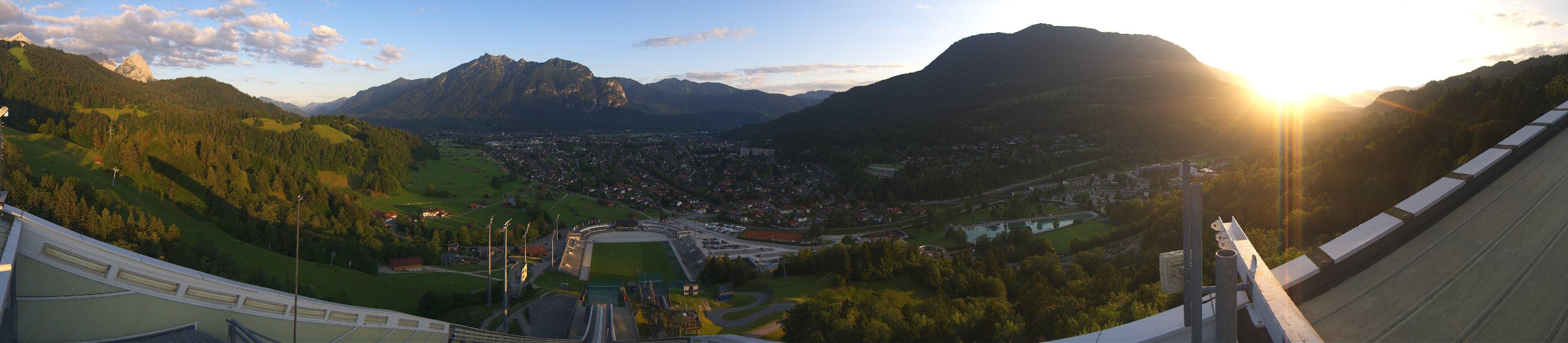 Archiv Foto Webcam Garmisch-Partenkirchen - Olympiaschanze