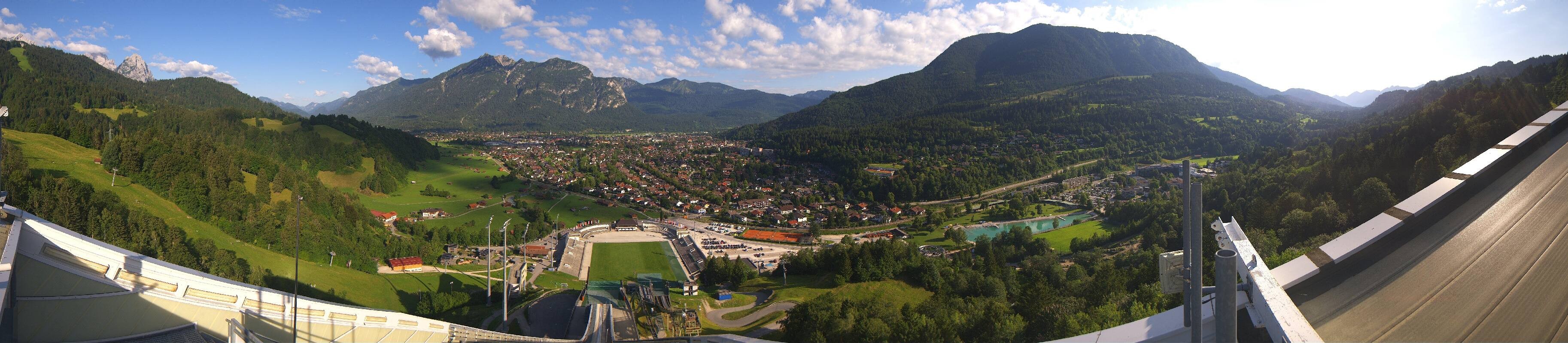 Archiv Foto Webcam Garmisch-Partenkirchen - Olympiaschanze