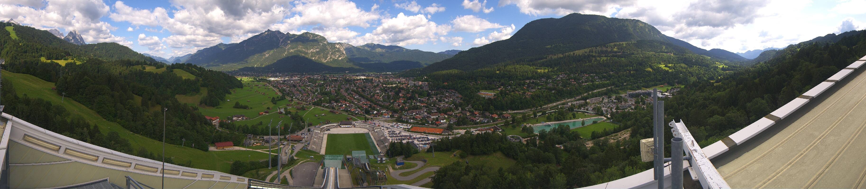 Archiv Foto Webcam Garmisch-Partenkirchen - Olympiaschanze