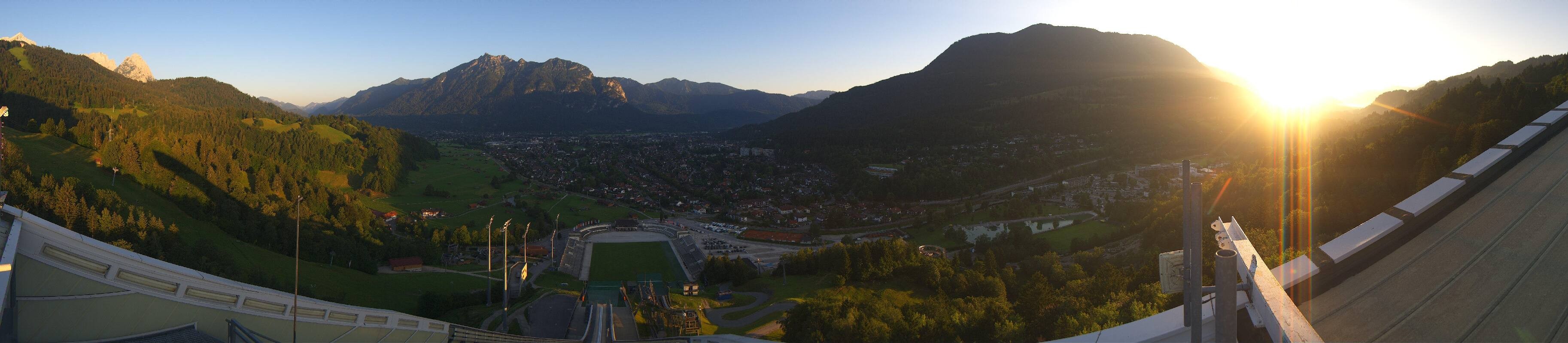 Archiv Foto Webcam Garmisch-Partenkirchen - Olympiaschanze