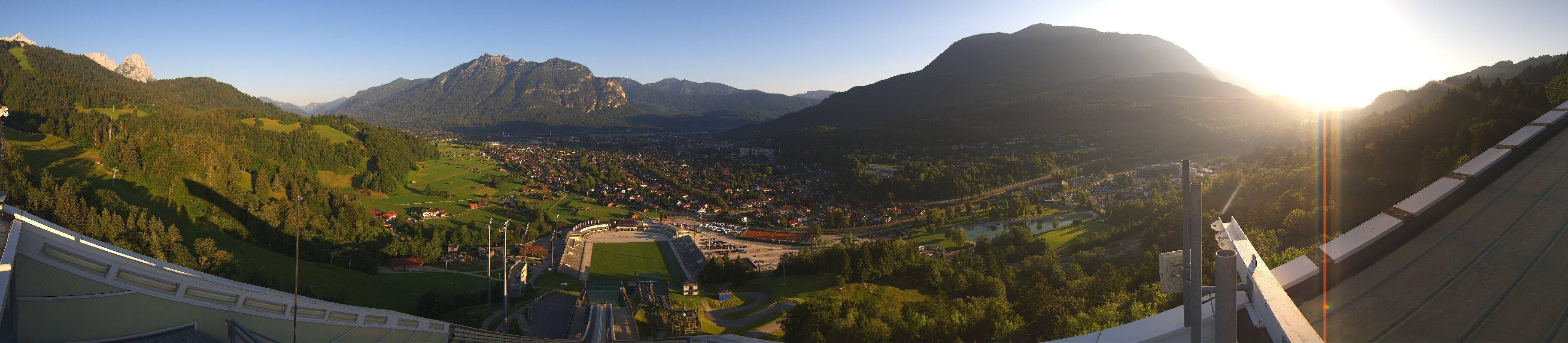 Archiv Foto Webcam Garmisch-Partenkirchen - Olympiaschanze
