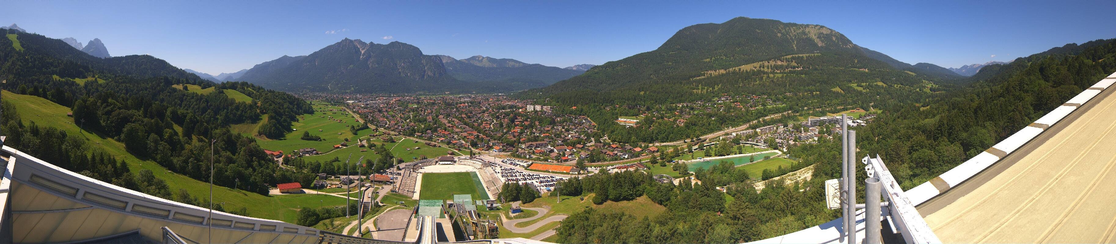 Archiv Foto Webcam Garmisch-Partenkirchen - Olympiaschanze