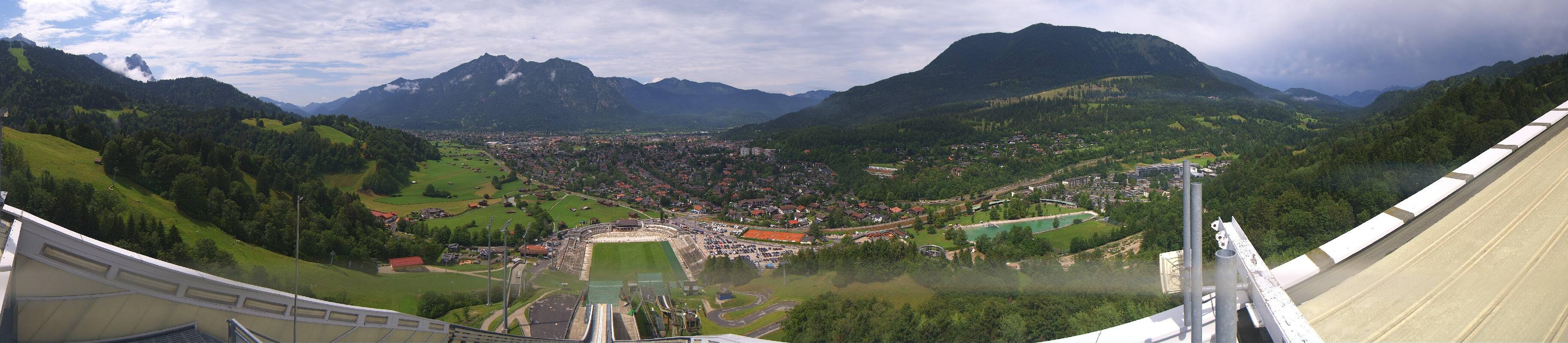 Archived image Webcam Garmisch-Partenkirchen Olympia Hill