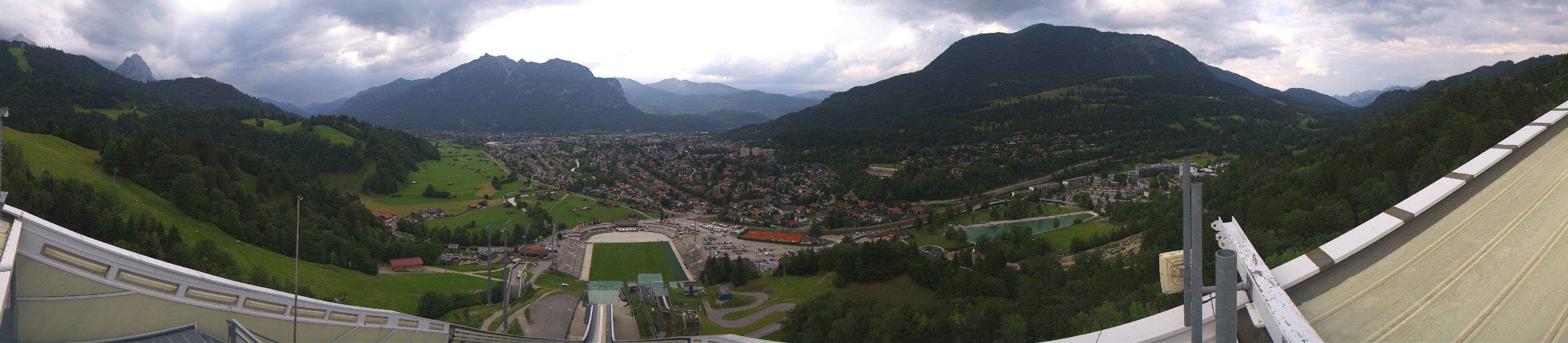 Archived image Webcam Garmisch-Partenkirchen Olympia Hill