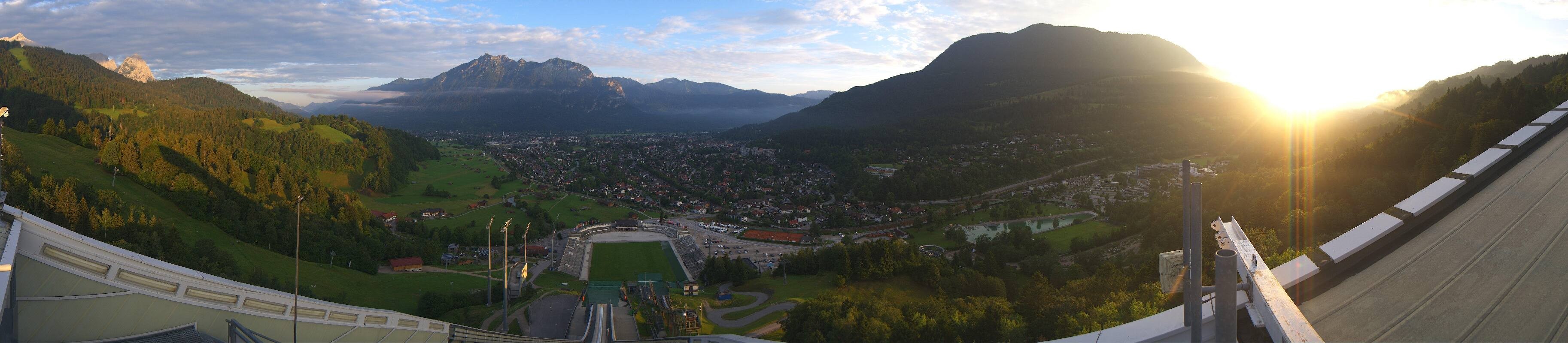 Archiv Foto Webcam Garmisch-Partenkirchen - Olympiaschanze