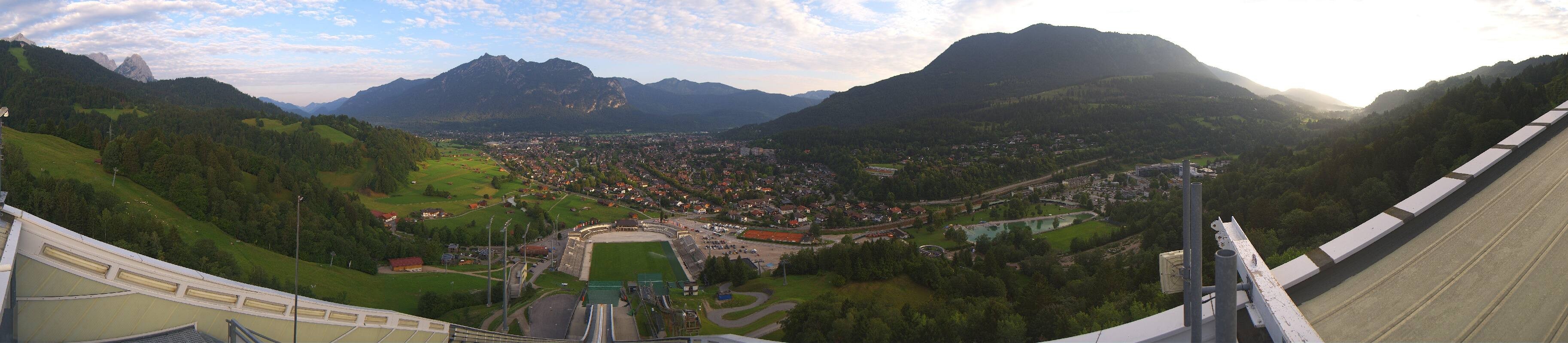 Archiv Foto Webcam Garmisch-Partenkirchen - Olympiaschanze