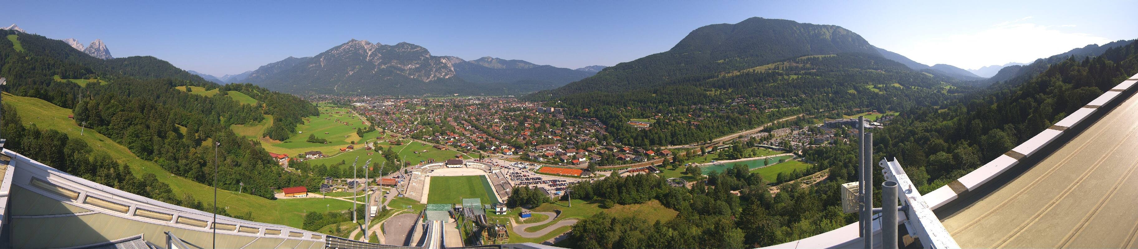 Archiv Foto Webcam Garmisch-Partenkirchen - Olympiaschanze