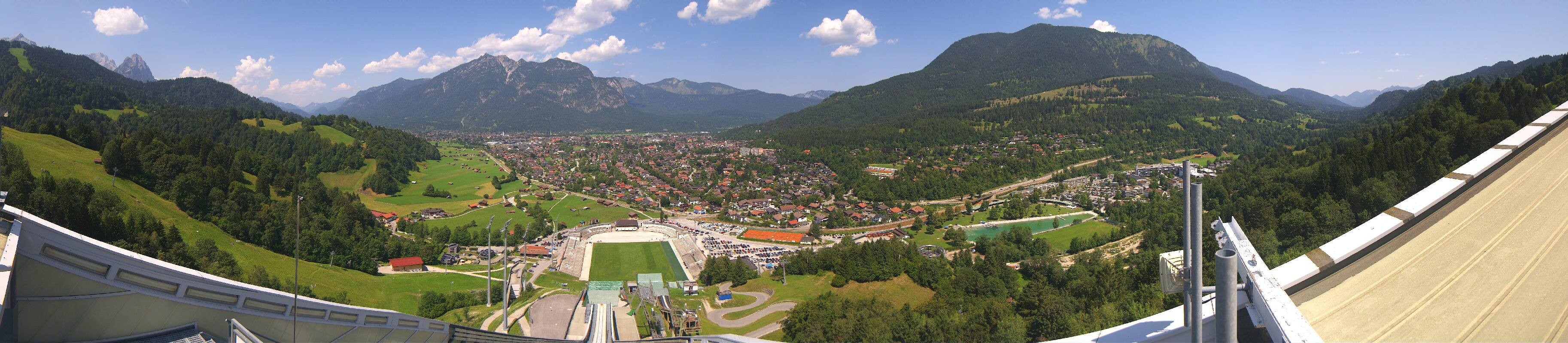 Archiv Foto Webcam Garmisch-Partenkirchen - Olympiaschanze