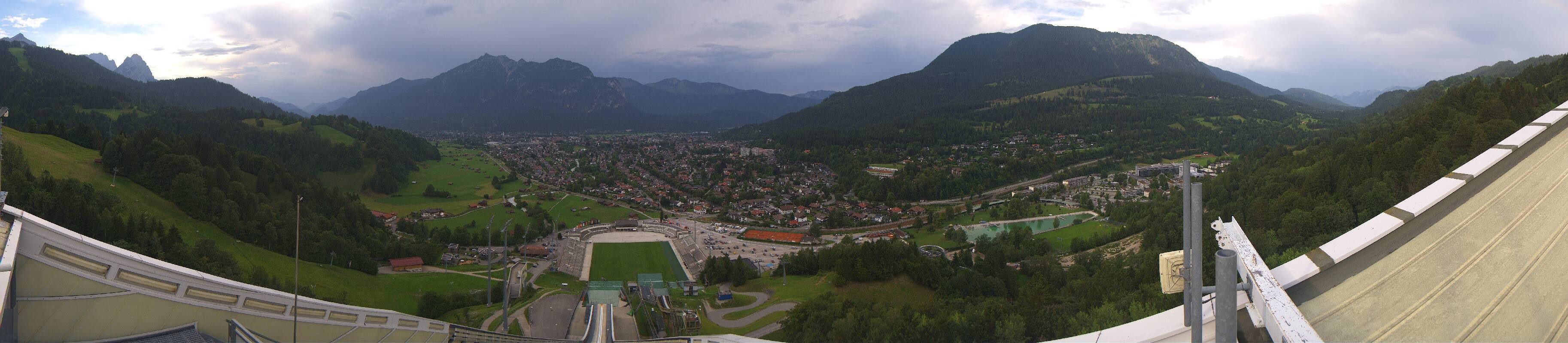 Archiv Foto Webcam Garmisch-Partenkirchen - Olympiaschanze