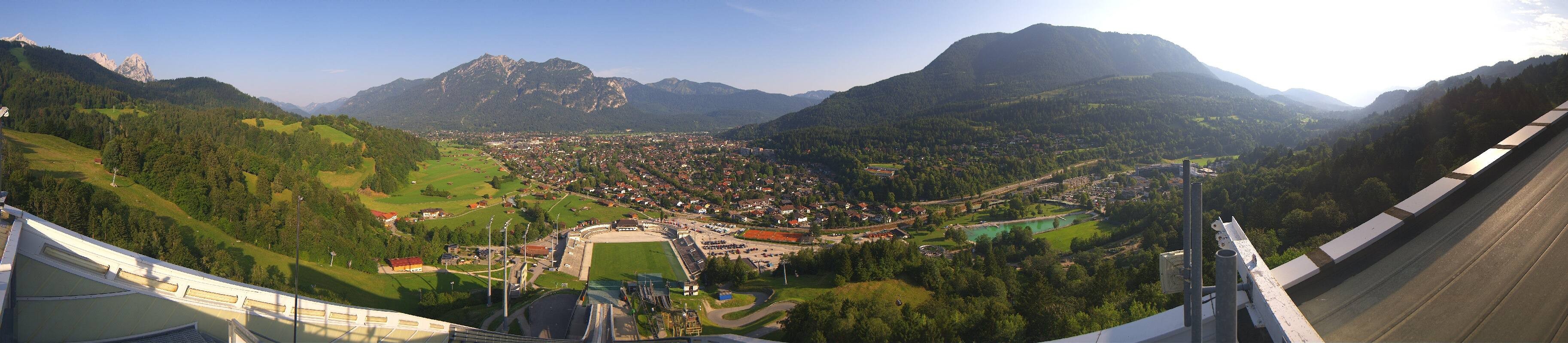 Archiv Foto Webcam Garmisch-Partenkirchen - Olympiaschanze