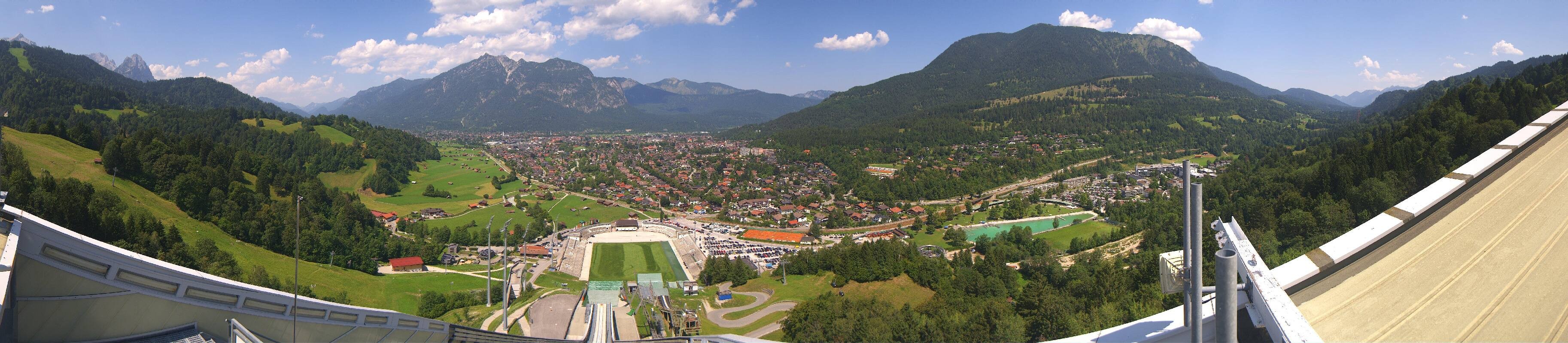 Archiv Foto Webcam Garmisch-Partenkirchen - Olympiaschanze