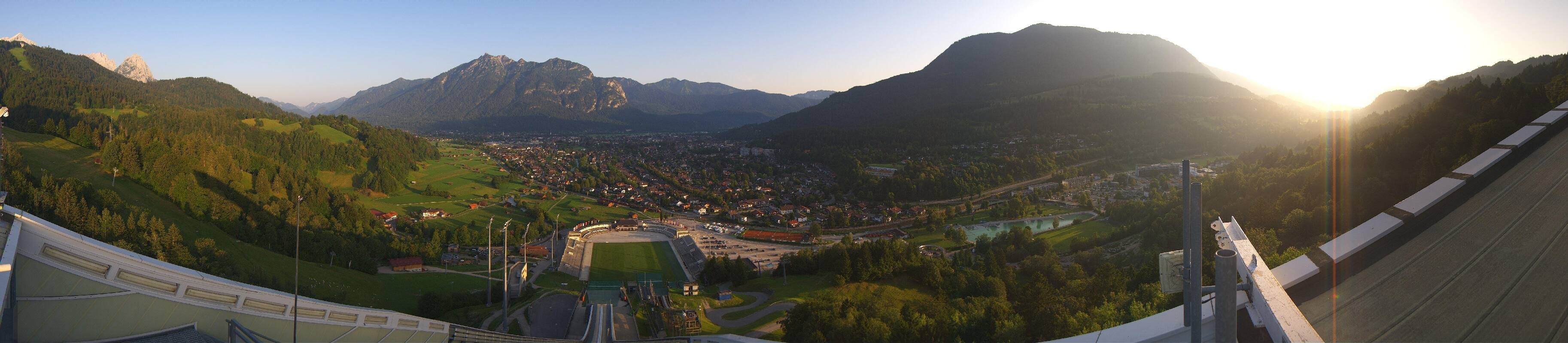 Archiv Foto Webcam Garmisch-Partenkirchen - Olympiaschanze