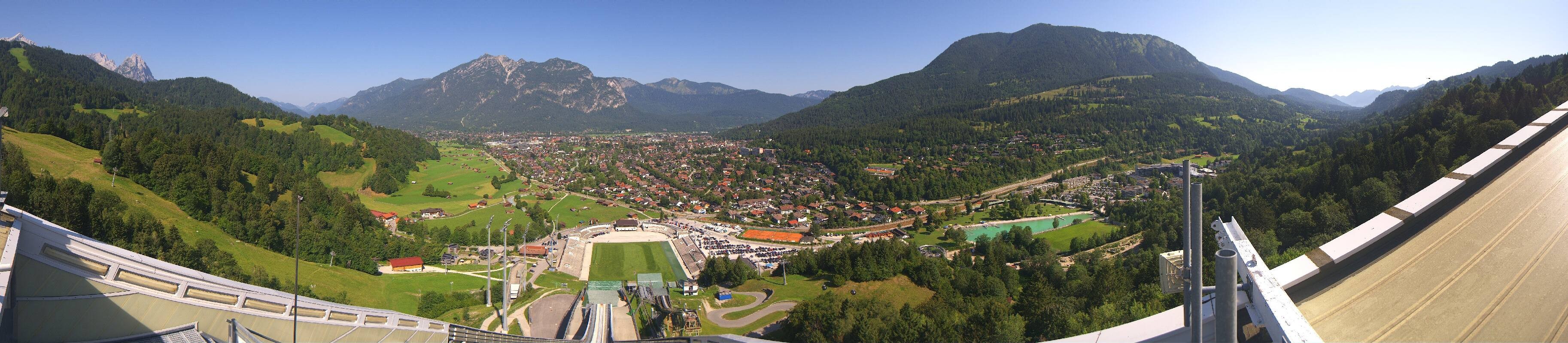 Archiv Foto Webcam Garmisch-Partenkirchen - Olympiaschanze