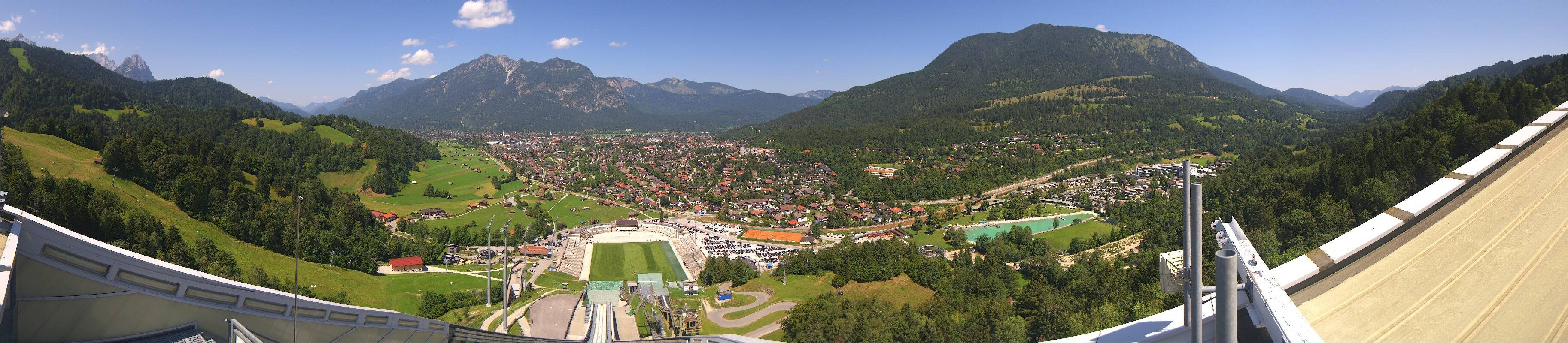 Archiv Foto Webcam Garmisch-Partenkirchen - Olympiaschanze