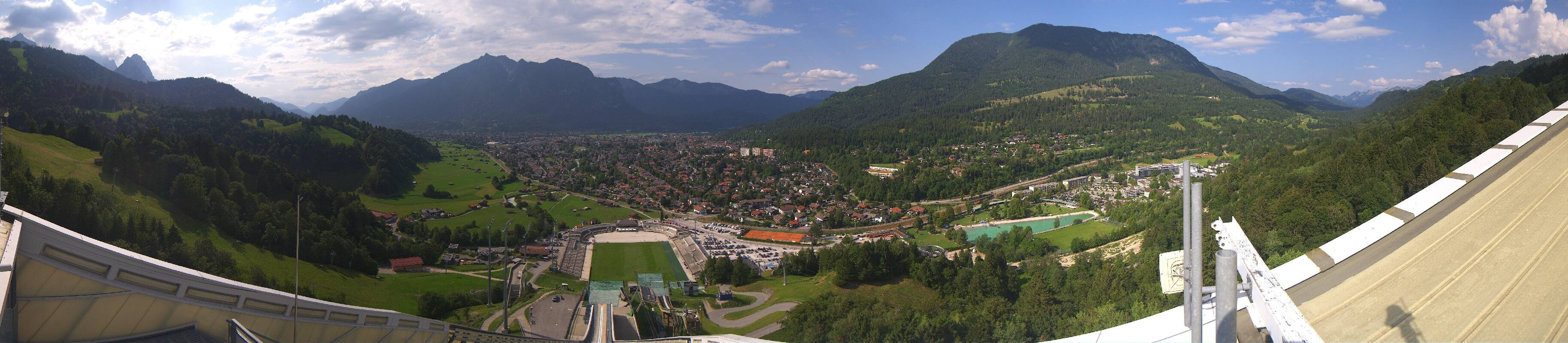 Archiv Foto Webcam Garmisch-Partenkirchen - Olympiaschanze