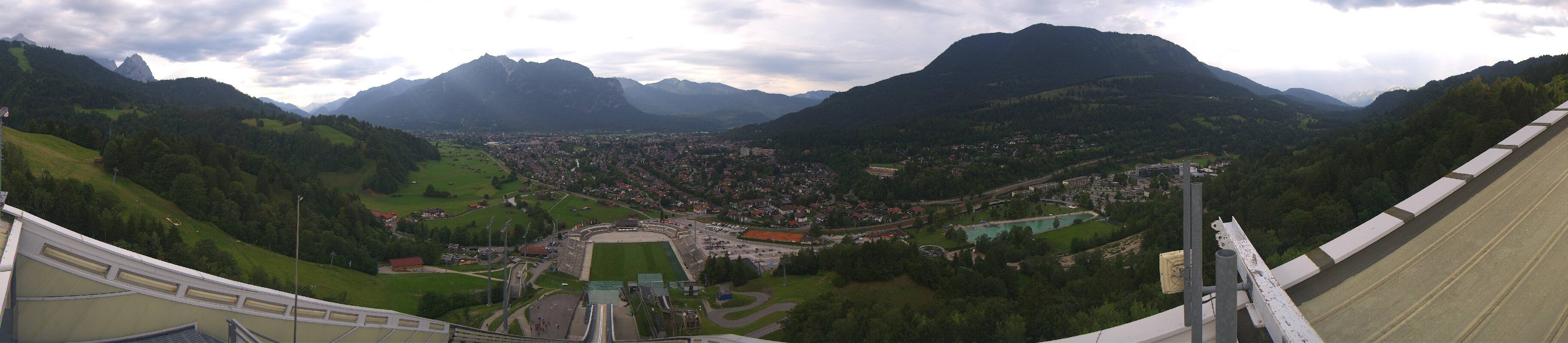 Archiv Foto Webcam Garmisch-Partenkirchen - Olympiaschanze