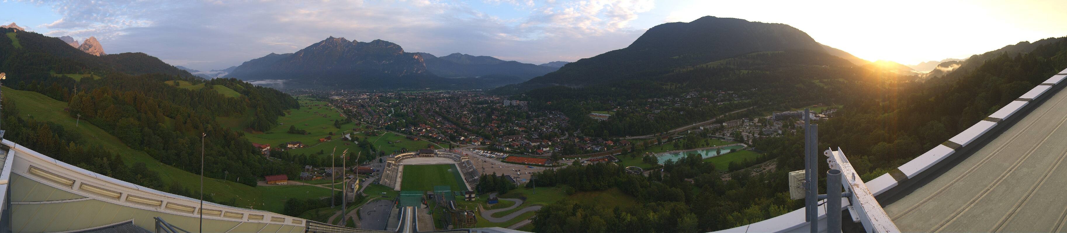 Archiv Foto Webcam Garmisch-Partenkirchen - Olympiaschanze