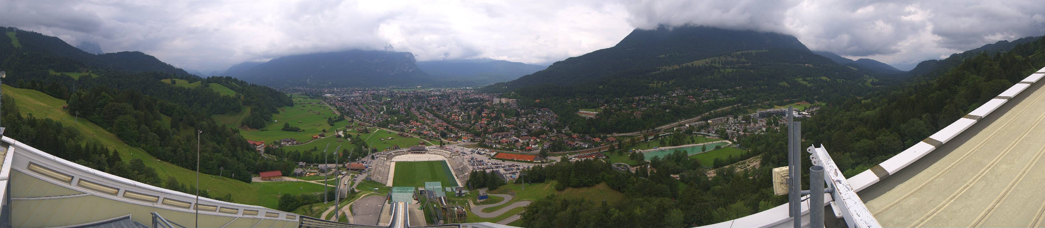 Archived image Webcam Garmisch-Partenkirchen Olympia Hill