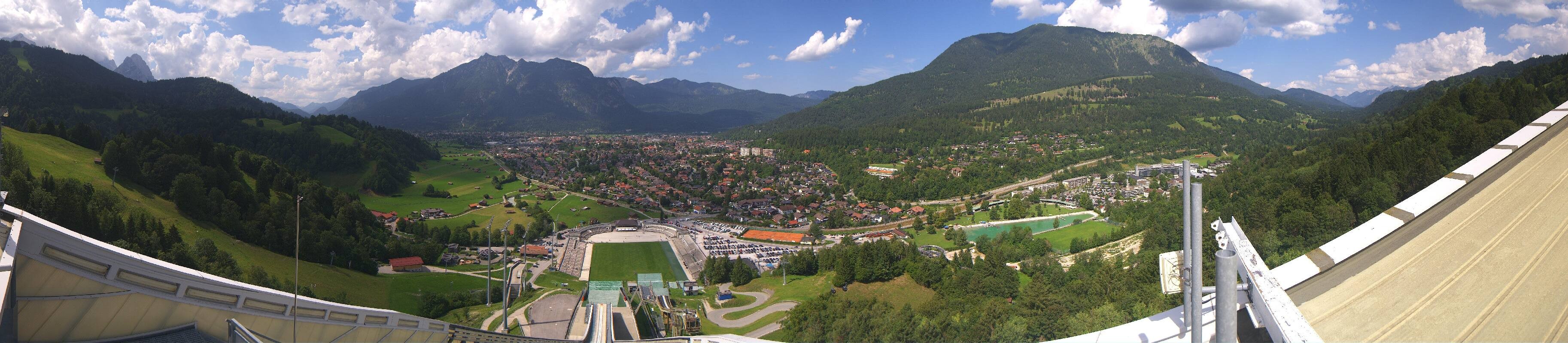 Archiv Foto Webcam Garmisch-Partenkirchen - Olympiaschanze