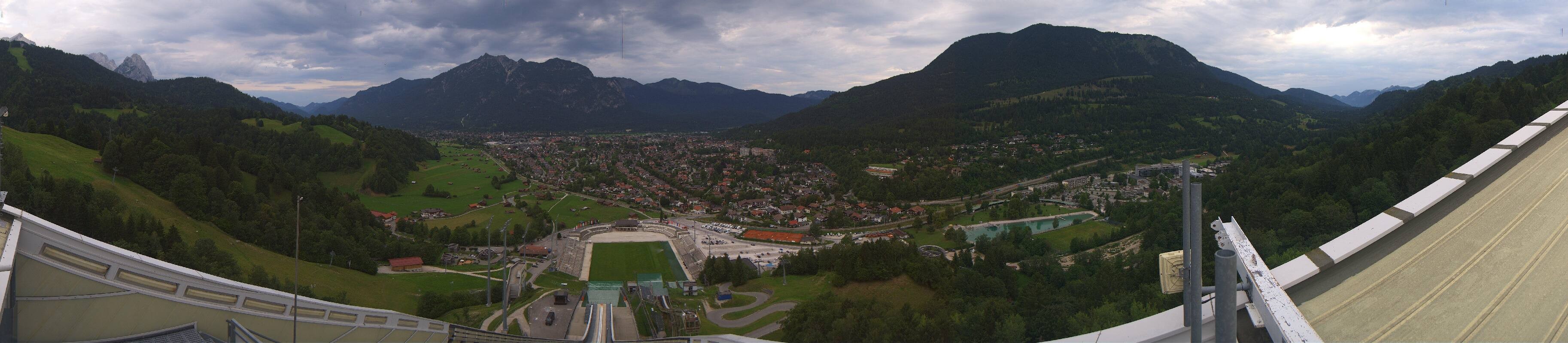 Archiv Foto Webcam Garmisch-Partenkirchen - Olympiaschanze