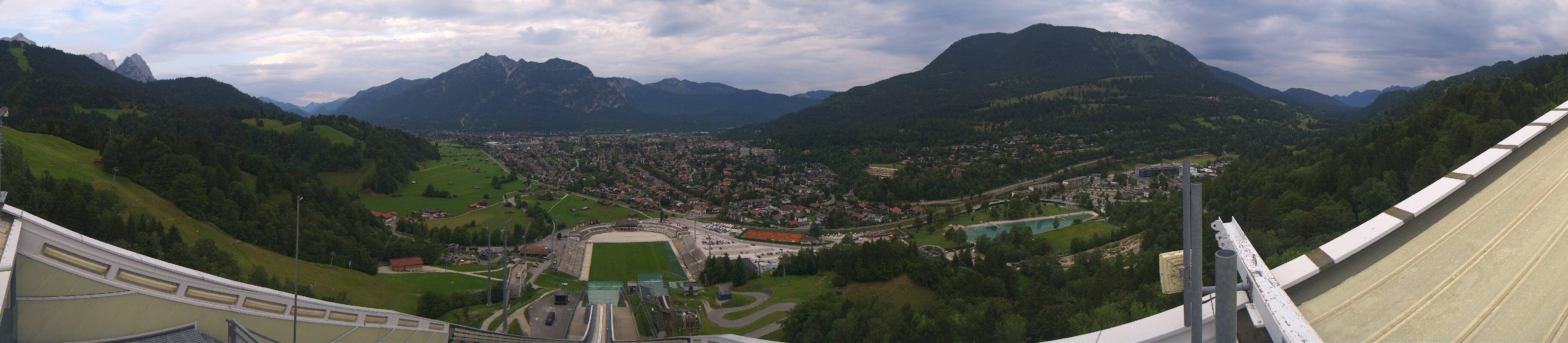 Archiv Foto Webcam Garmisch-Partenkirchen - Olympiaschanze