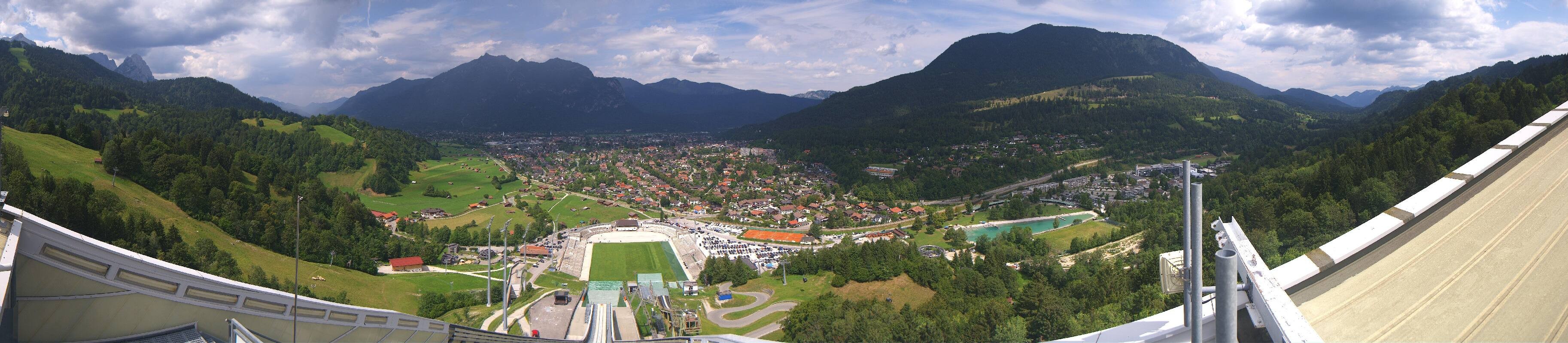 Archiv Foto Webcam Garmisch-Partenkirchen - Olympiaschanze