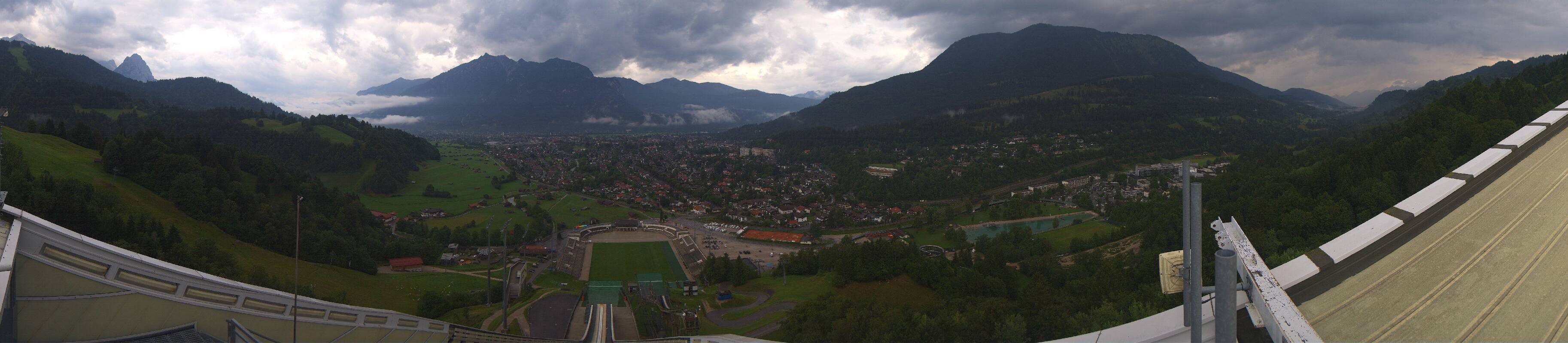 Archiv Foto Webcam Garmisch-Partenkirchen - Olympiaschanze