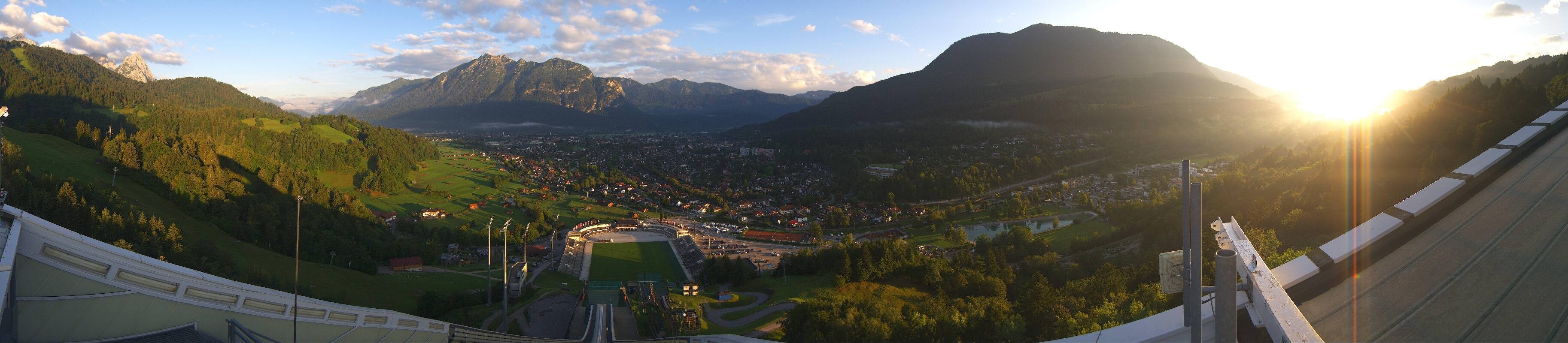 Archiv Foto Webcam Garmisch-Partenkirchen - Olympiaschanze