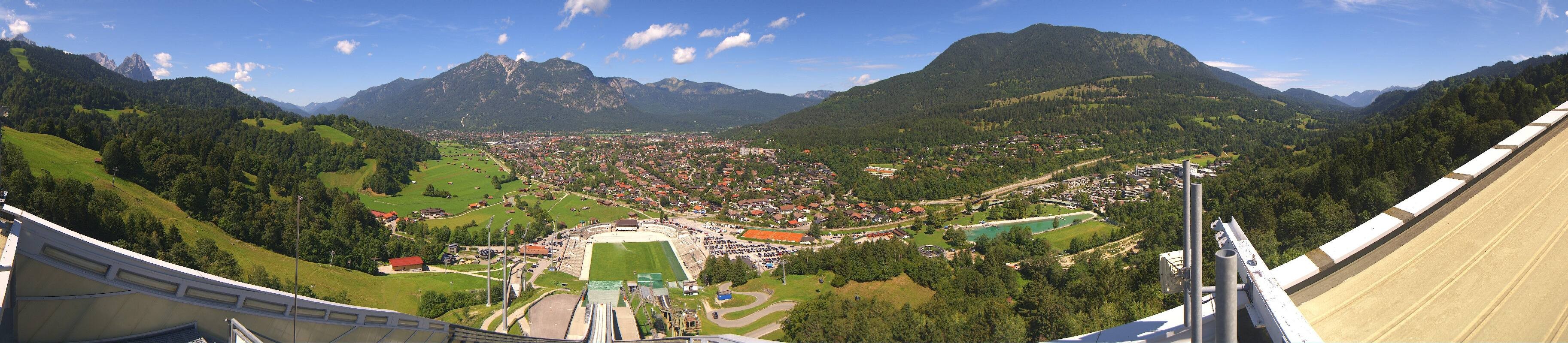 Archiv Foto Webcam Garmisch-Partenkirchen - Olympiaschanze
