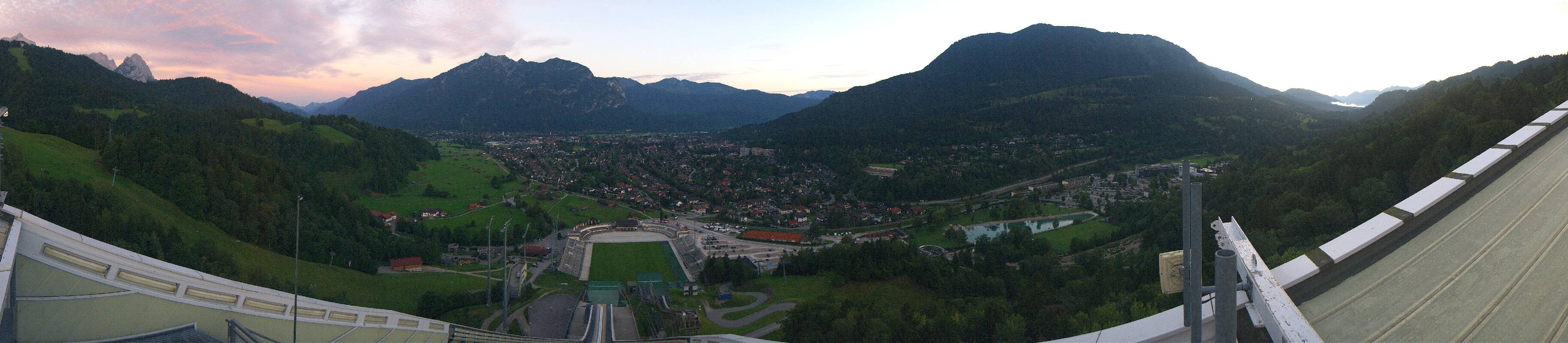 Archiv Foto Webcam Garmisch-Partenkirchen - Olympiaschanze