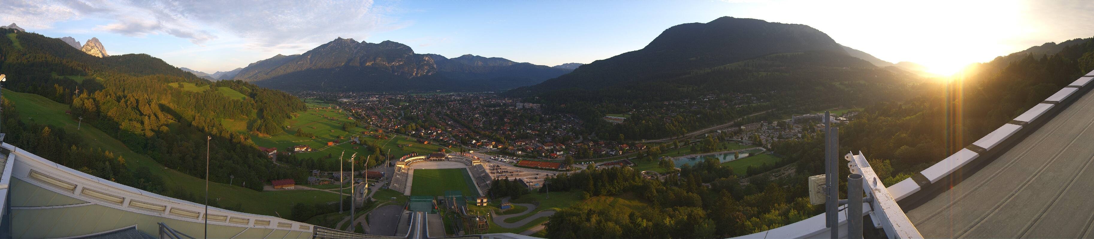 Archiv Foto Webcam Garmisch-Partenkirchen - Olympiaschanze
