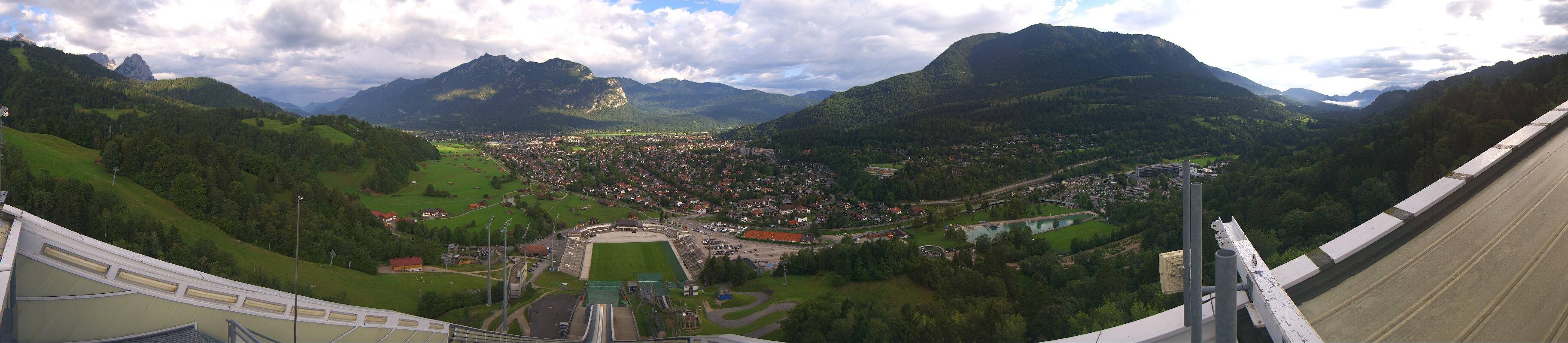 Archiv Foto Webcam Garmisch-Partenkirchen - Olympiaschanze