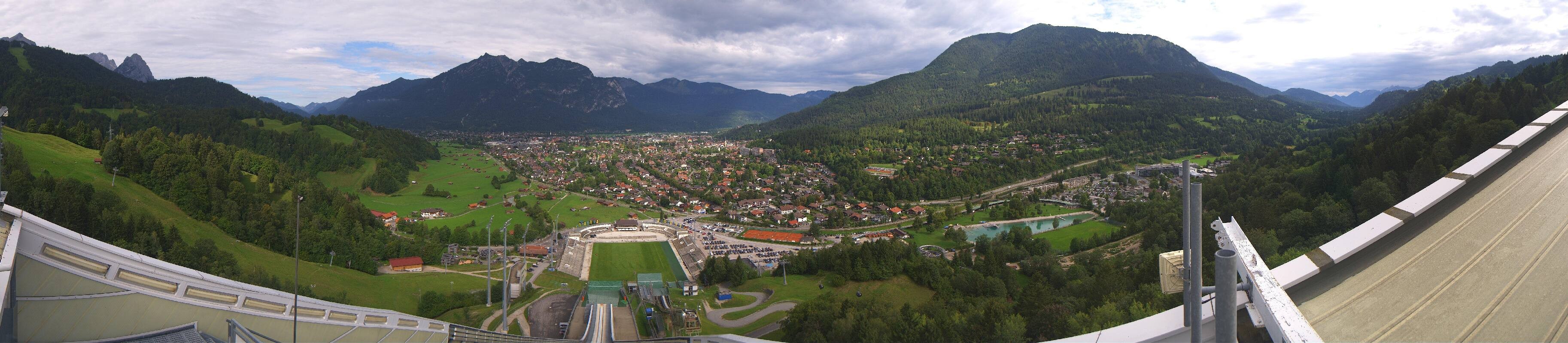 Archiv Foto Webcam Garmisch-Partenkirchen - Olympiaschanze