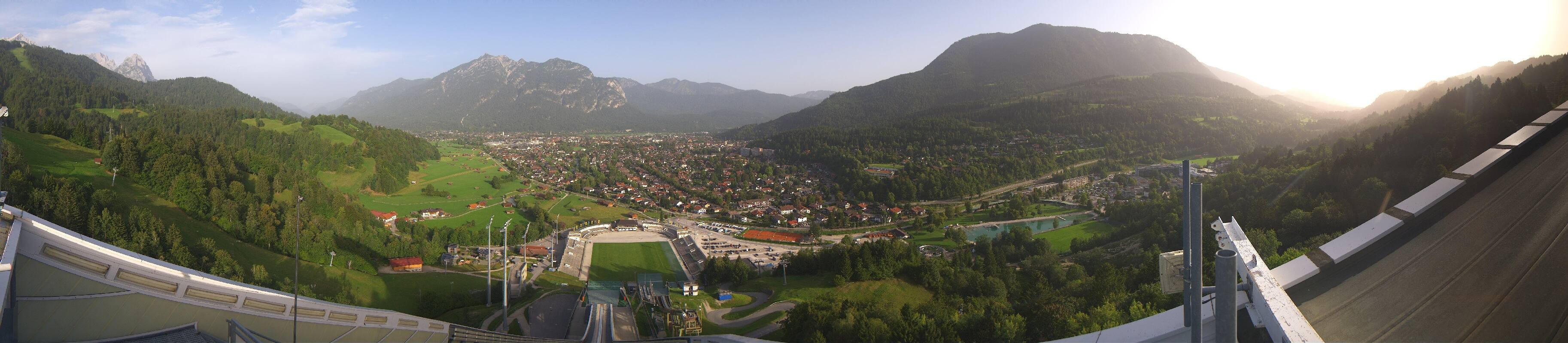 Archiv Foto Webcam Garmisch-Partenkirchen - Olympiaschanze