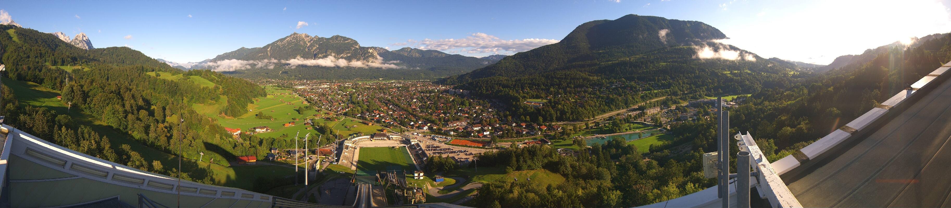 Archiv Foto Webcam Garmisch-Partenkirchen - Olympiaschanze